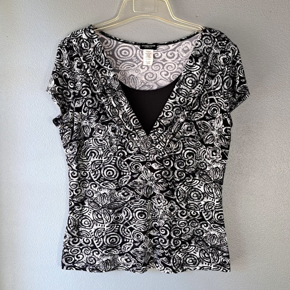 PerSeption Concept - Black & White Patterned Short Sleeve Top, Size Large